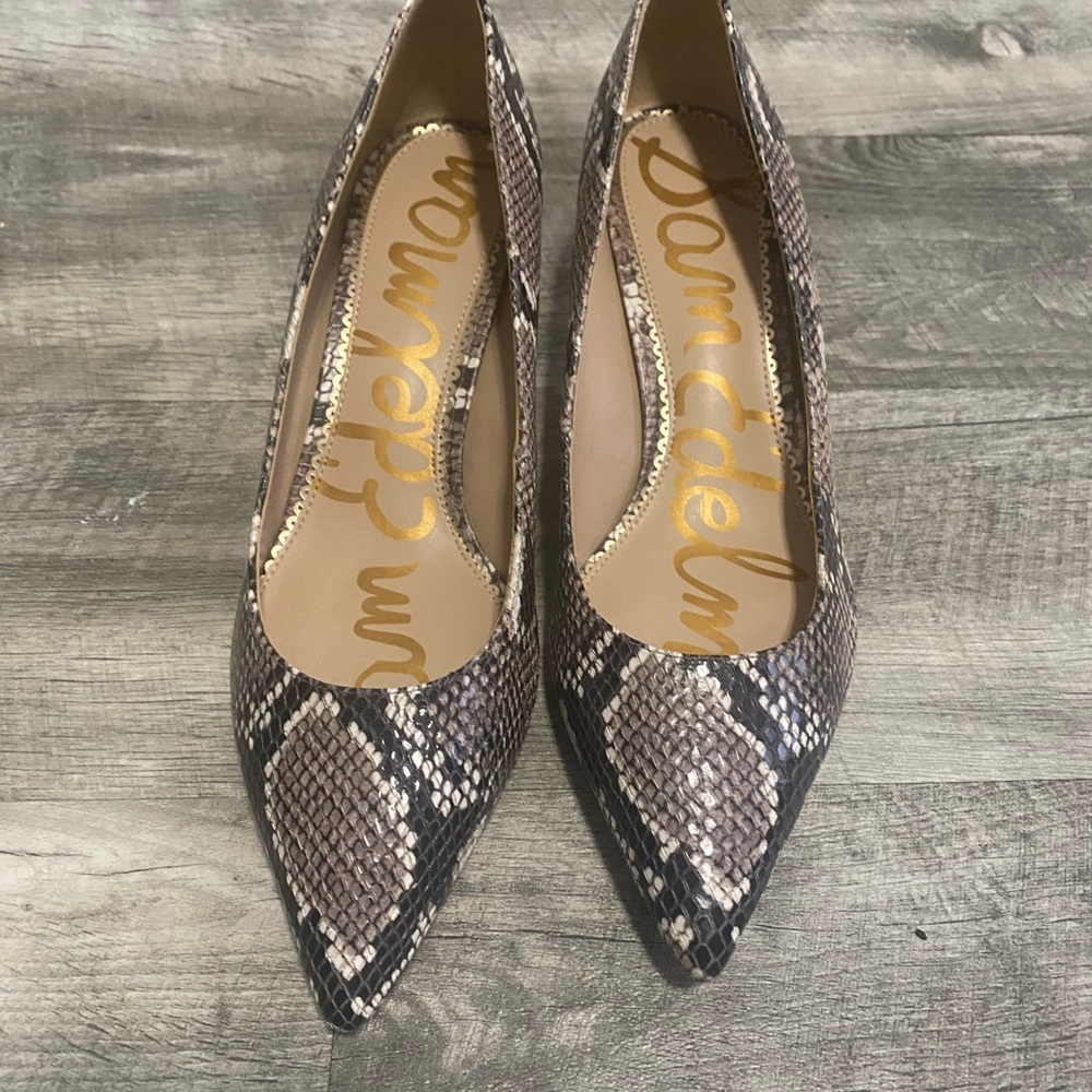 Sam Edelman Women's Dori Snakeskin kitten heal